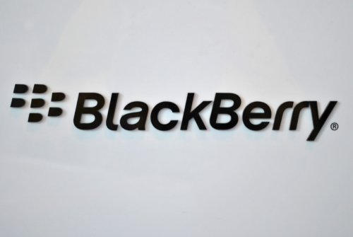 BlackBerry may leave the handset market if it can’t turn a profit next year