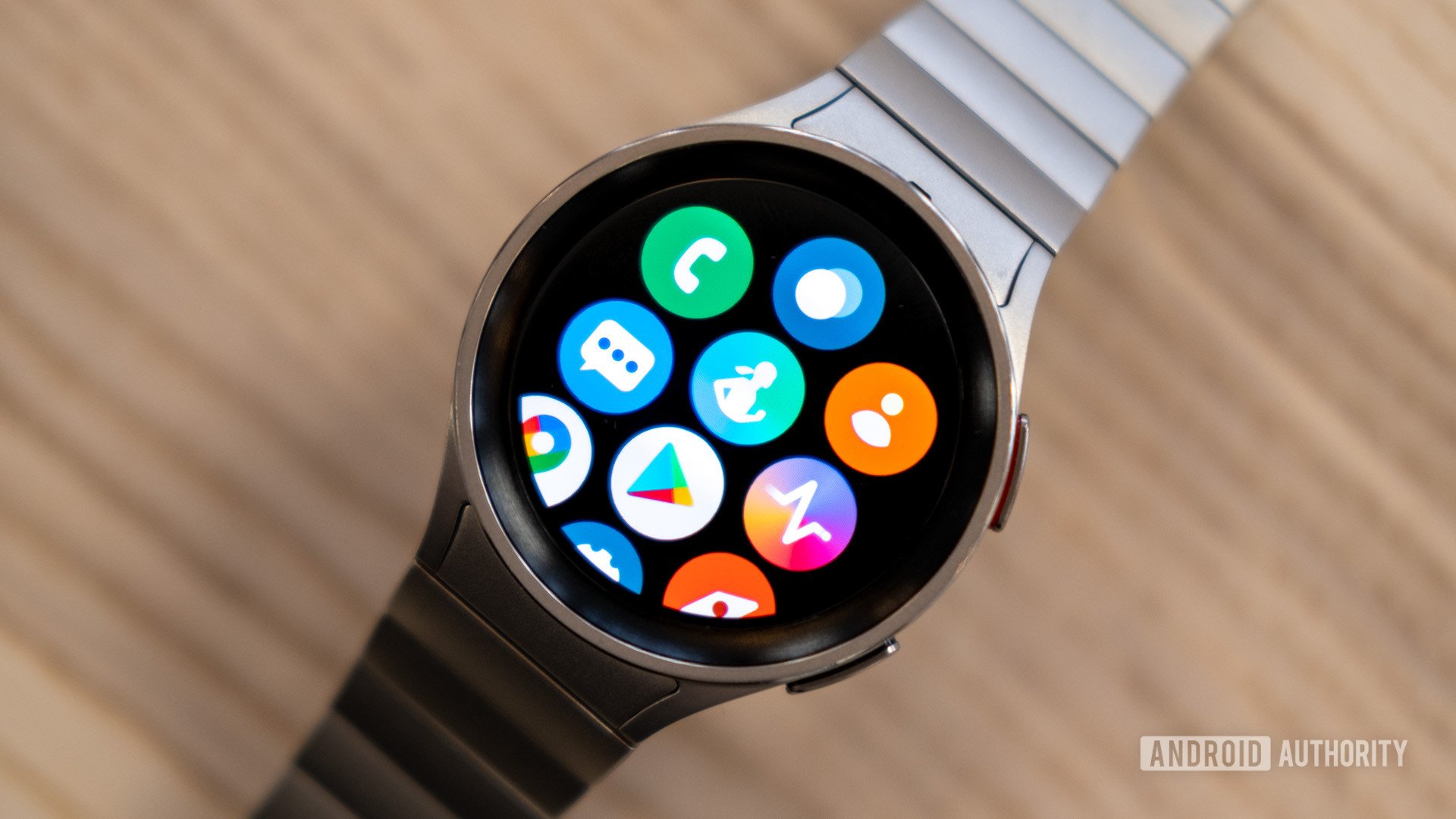 Samsung Galaxy Watch 5 and Watch 5 Pro hands-on: Still a classic?