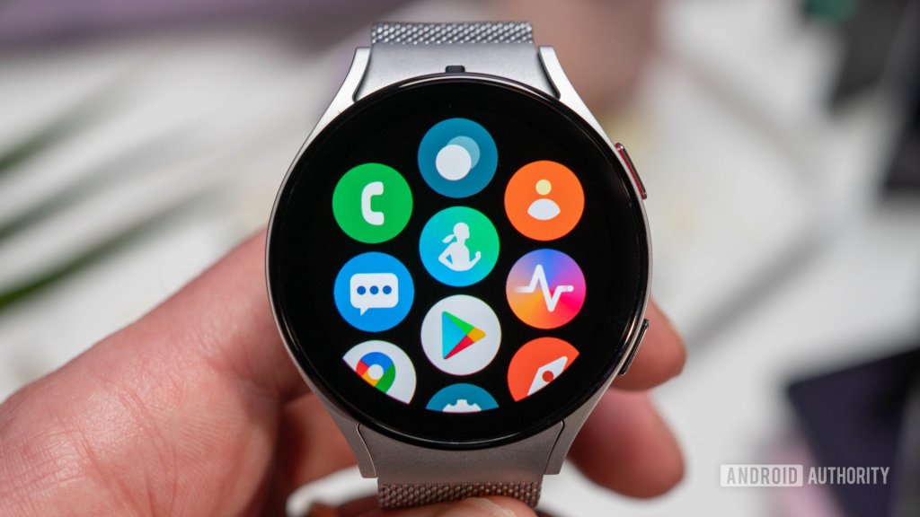 Android Wear: OS for Smart Wearables