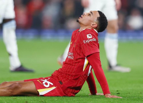 Alexander-Arnold Could be Left Out of Squad Because of Gomez’s Return