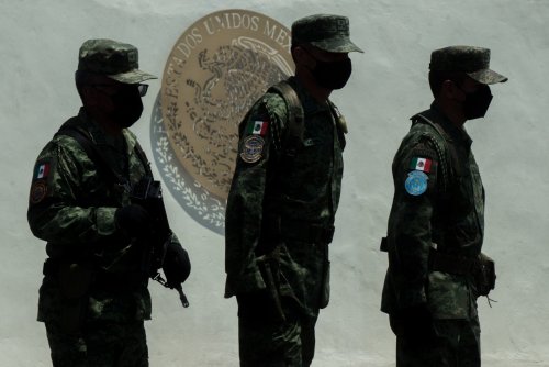 Guacamaya: el grupo de hackers que atacó a la Sedena y otros ejércitos latinoamericanos