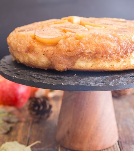 Caramel Upside Down Apple Cake