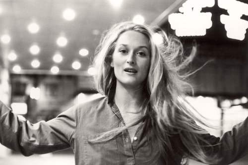 The Story Behind a 1975 Snapshot of an Unknown Meryl Streep