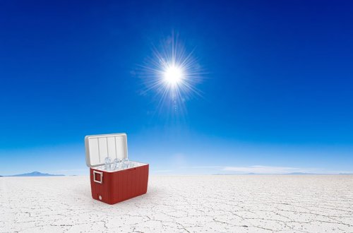 Salt + sunlight powers an innovative electricity-free cooling system