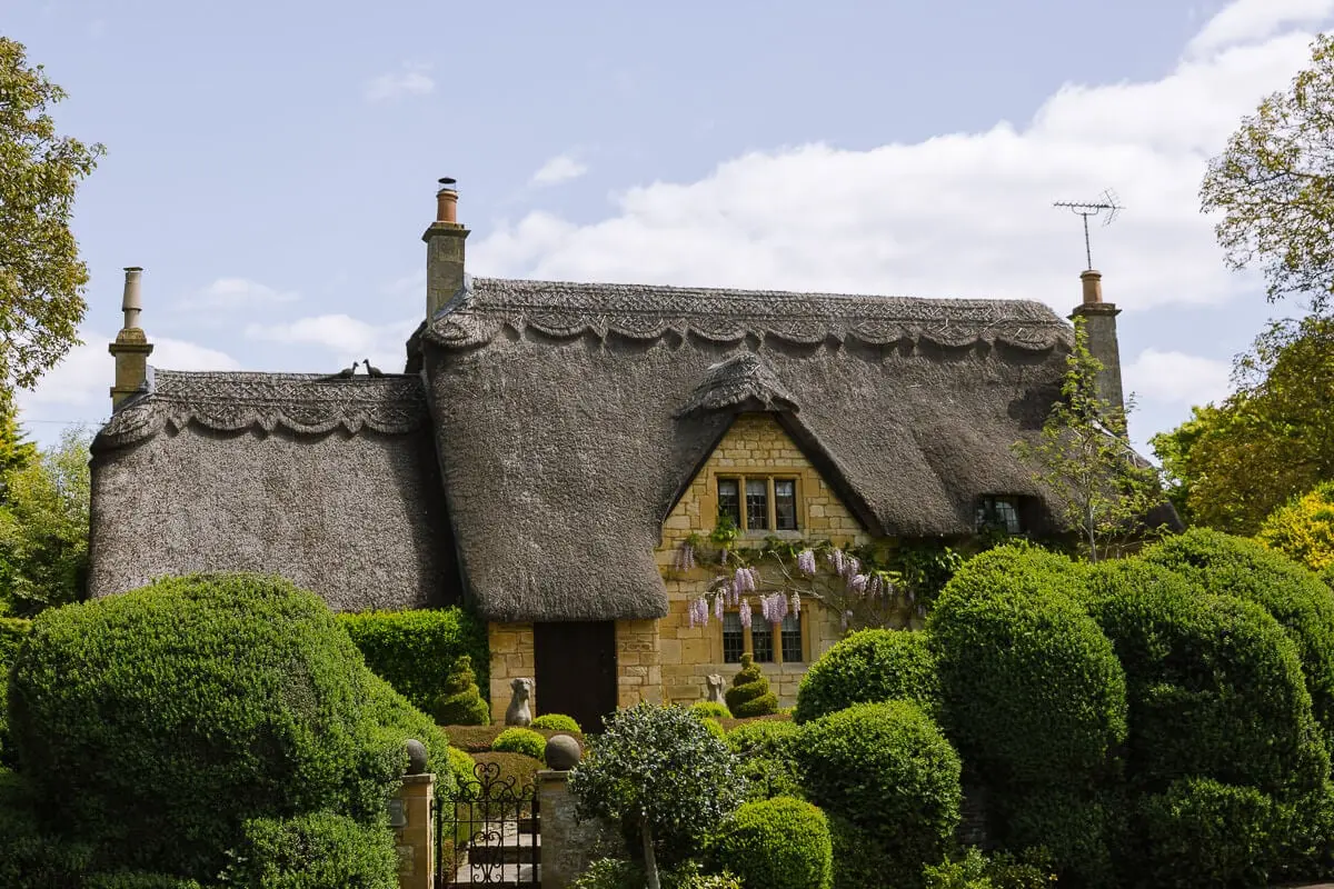 Cotswolds, england - cover