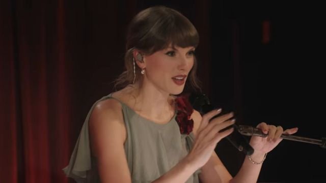 Taylor Swift Elevates See-Through Dress With $35K Retrouvai Earrings