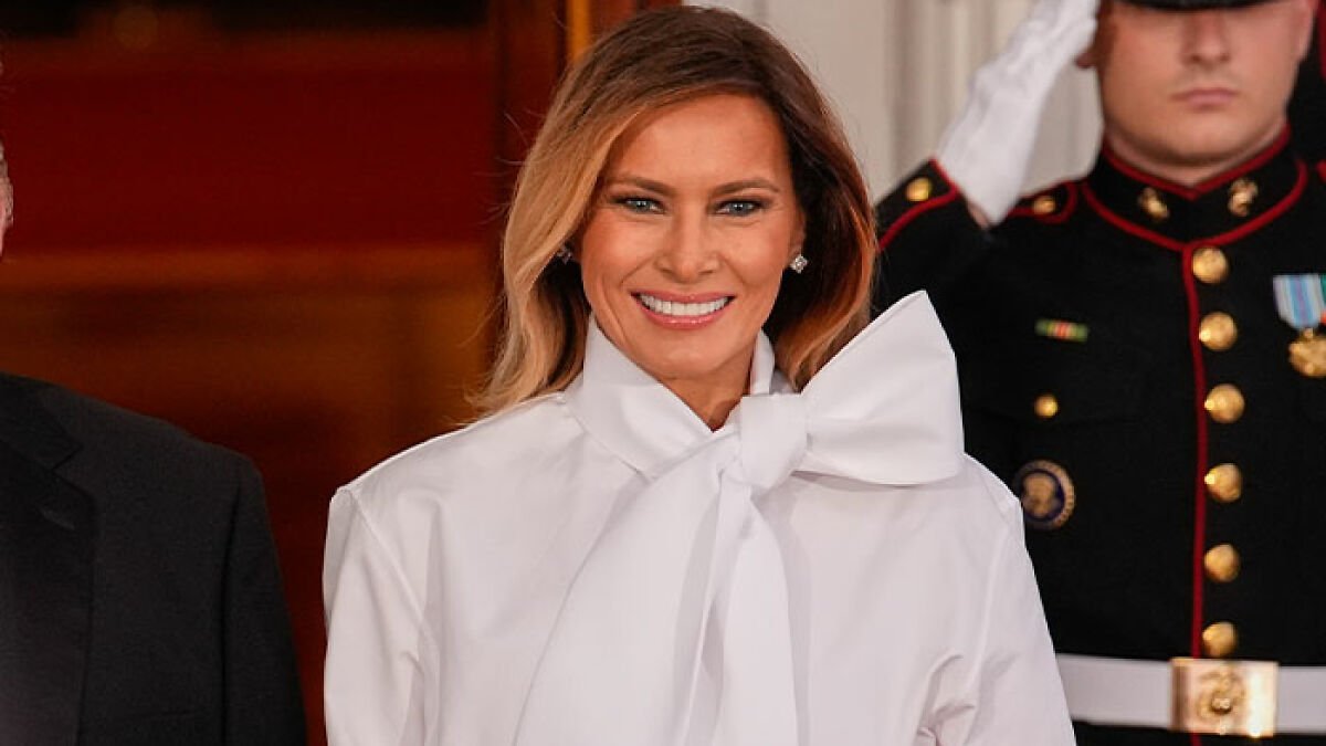 Melania Trump Hit With Damning Backlash Over Outfit Choice During Xi Jinping White House State Dinner: “Ridiculous”