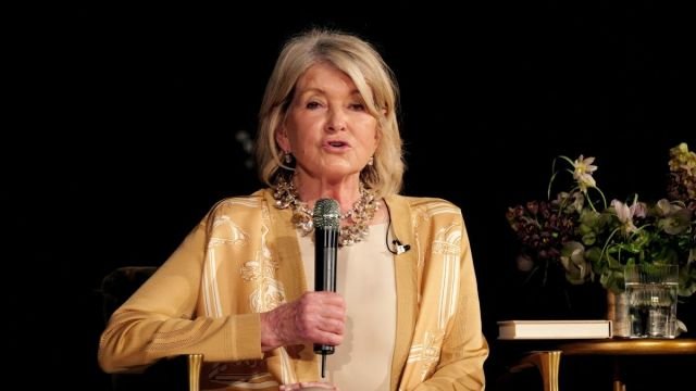 Martha Stewart Brutally Roasts RHONY Star’s Kitchen During Premiere