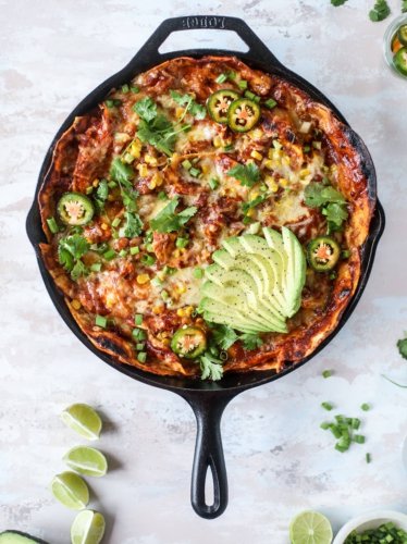 This Chicken Enchilada Skillet Feeds a Hungry Crowd