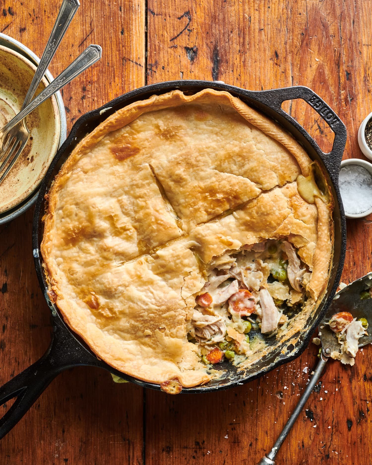 How To Make Leftover Thanksgiving Turkey Pot Pie