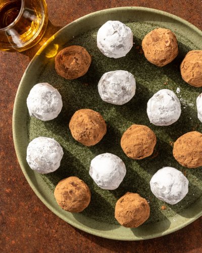 Bourbon Balls Are an Easy and Fun No-Bake Grown-Up Treat