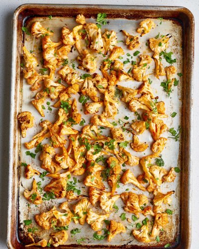 These Honey Garlic Baked Cauliflower Bites Are Irresistible
