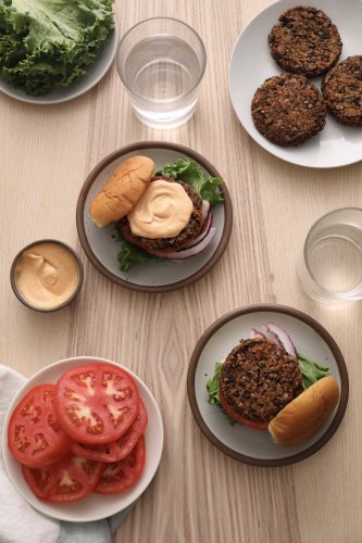 This Is the Black Bean-Mushroom Burger Recipe You’ve Been Waiting For