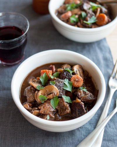 10 Slow-Cooked Recipes for a Cozy Weekend Indoors