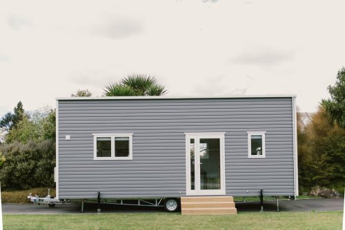 This Tiny House Sleeps Up to 6 People