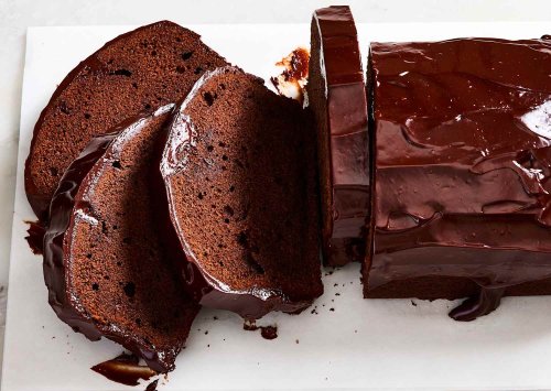 Chocolate Sour Cream Pound Cake