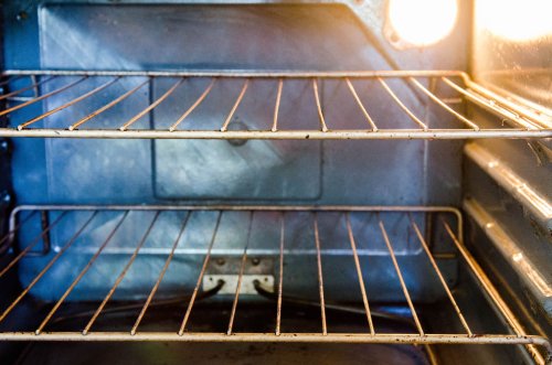 How To Clean Oven Racks in the Bathtub