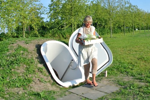 The “Groundfridge” Keeps Food Cool Without Any Electricity