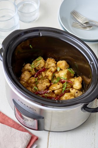 How To Make Slow Cooker General Tso’s Chicken