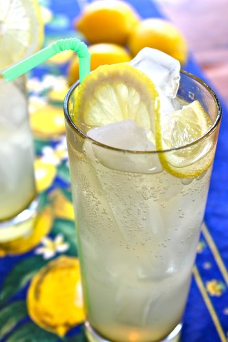 My Perfect 3-Ingredient Summer Drink: Limoncello Gin Cocktail