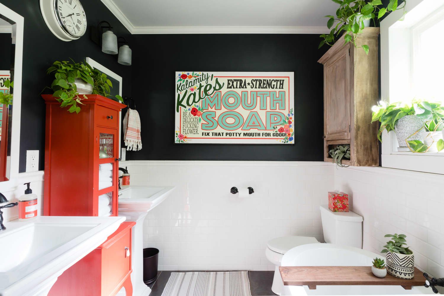 The First Thing You Should Spring Clean in the Bathroom This Year