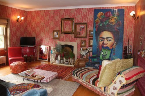 This Artist’s Colorful London Home Features Wild Wallpaper Patterns