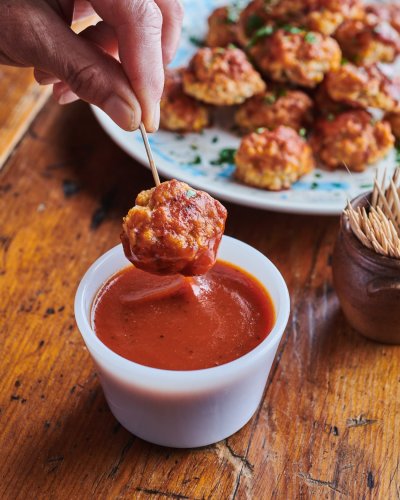 How To Make Sausage Balls, the Easy Retro Appetizer That Deserves a Comeback
