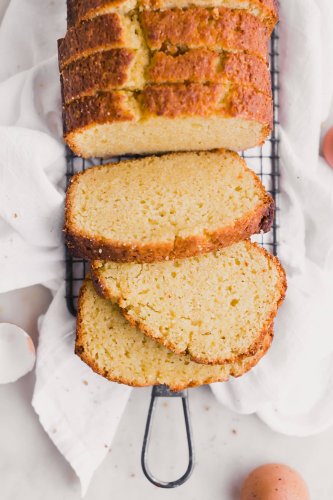 This Lemon Olive Oil Pound Cake Is Just About Perfect