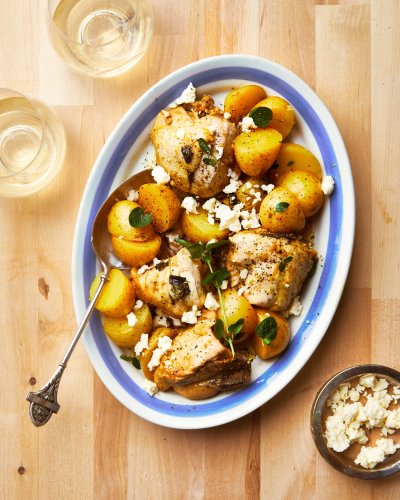 Greek-Style Lemon Chicken and Potatoes Is a 5-Ingredient Win