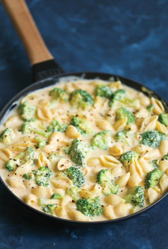 This Broccoli Mac & Cheese Comes Together in 30 Minutes