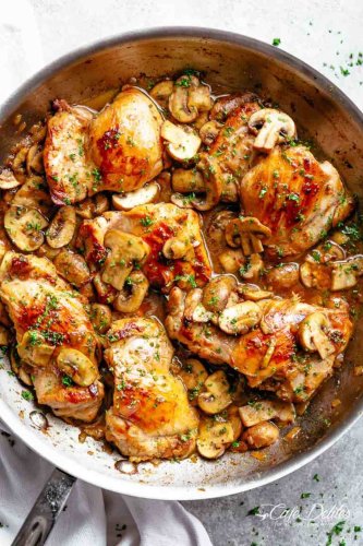 Make These Garlic Mushroom Chicken Thighs ASAP