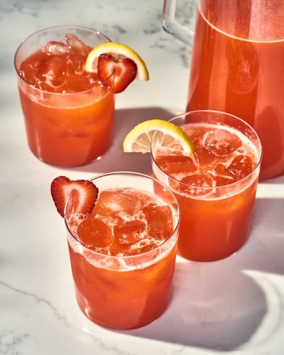 Here's How to Make the Best Strawberry Lemonade from Scratch