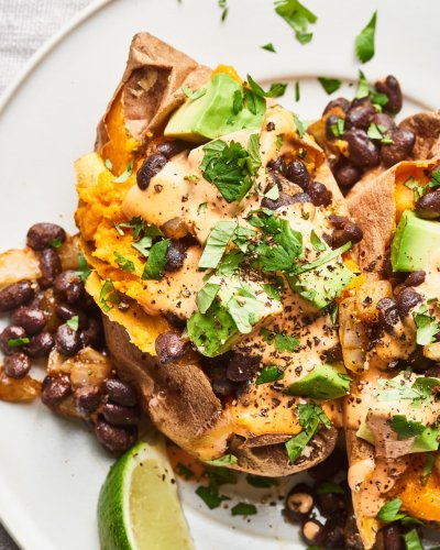 25 Ways to Turn Baked Potatoes Into Dinner