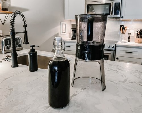 The Cold Brew Coffee Maker That Makes My Mornings a Million Times Better
