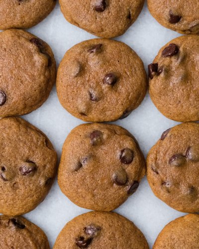 I Tried Reese Witherspoon’s Favorite Pumpkin Chocolate Chip Cookies and They’re as Good as Promised