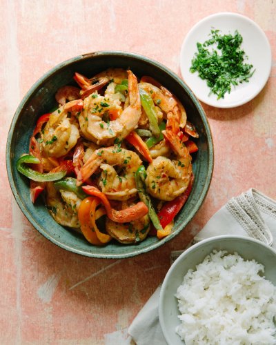 Grace Young’s Creamy Hot Pepper Shrimp Stir-Fry Is the Fast & Fancy Dinner to Make Tonight
