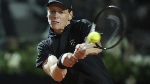 Peace with Sinner: Tennis fan Pope Leo XIV meets with No. 1, gets racket on Italian Open off-day