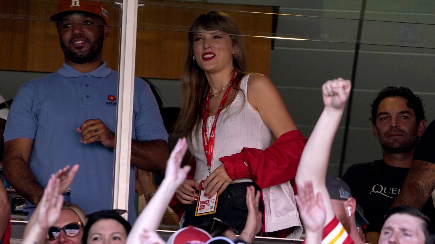 Analysis: Thriving NFL benefits most from Taylor Swift-Travis Kelce relationship