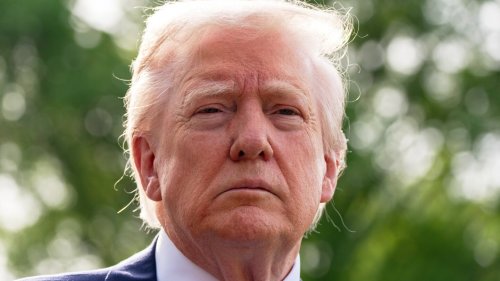 Judge blocks Trump administration from nixing collective bargaining for most federal employees