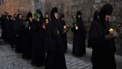 Jews spitting on the ground beside Christian pilgrims in the Holy Land sparks outrage