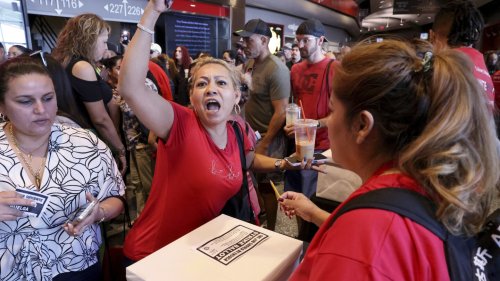 Las Vegas hospitality workers overwhelmingly permit union to call strike against hotels, casinos
