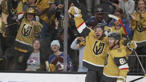 Tomas Hertl's power-play goal in OT rallies Golden Knights from 3 goals down to beat Avalanche 4-3