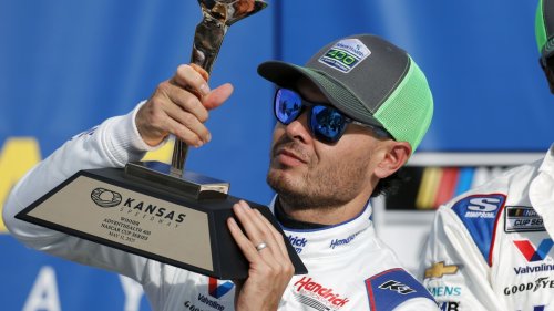 Rain delays opening day for Indianapolis 500 as Kanaan awaits approval to be Larson's replacement