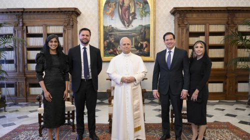 Pope Leo XIV and JD Vance meet ahead of US-led diplomatic flurry to reach ceasefire in Ukraine
