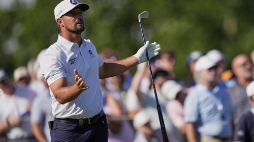 DeChambeau collapses on Green Mile, falling from 1st to tie for 8th at PGA Championship