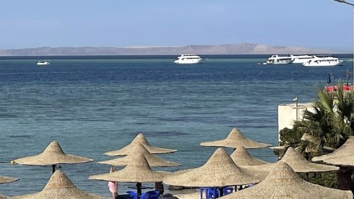 At least 6 dead after submarine carrying tourists on a reef tour in Red Sea sinks off Egypt