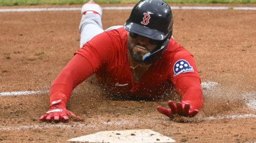 Duran gets Boston's 1st straight steal of home in 16 years in 7-3 win over Guardians for DH split