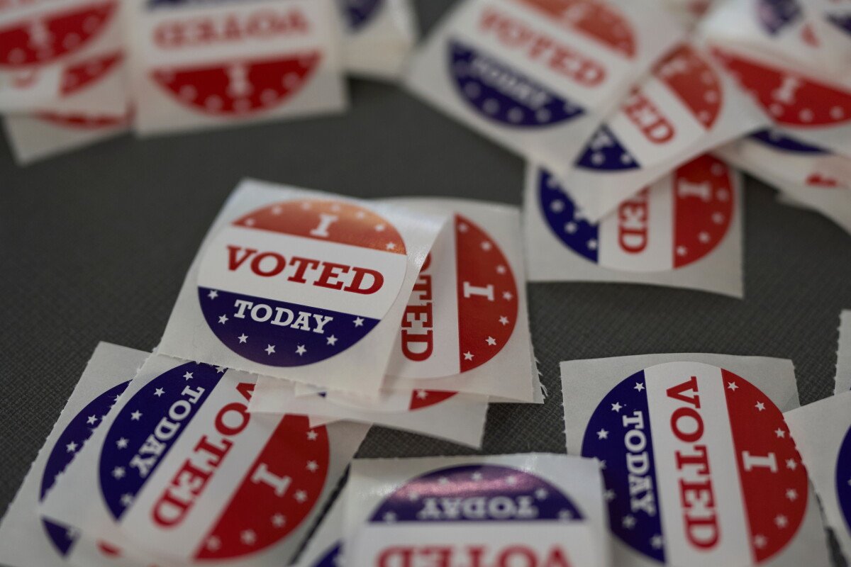 Image from AP's coverage: Meet the democratic socialists likely on their way to Congress
