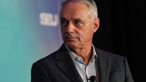 Rob Manfred says he discussed Pete Rose's status with Donald Trump and will rule on reinstatement