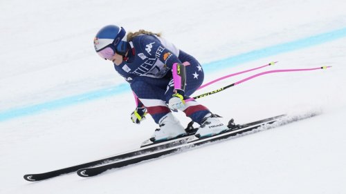 Lindsey Vonn takes 2nd in the final World Cup race of her comeback season, Lara Gut-Behrami wins